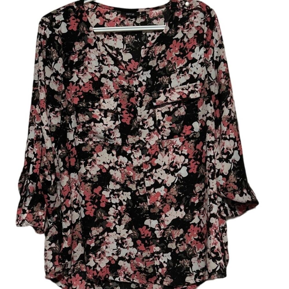 Apt. 9 Women's Black Pink White Floral V-Neck Roll Up Sleeve Blouse Size M